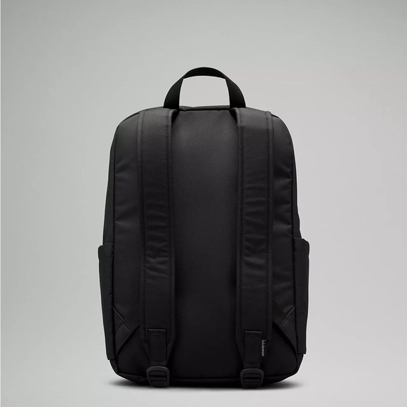 Lululemon Everywhere Backpack 22L Tech Canvas- Black/Black - Picture 6 of 9